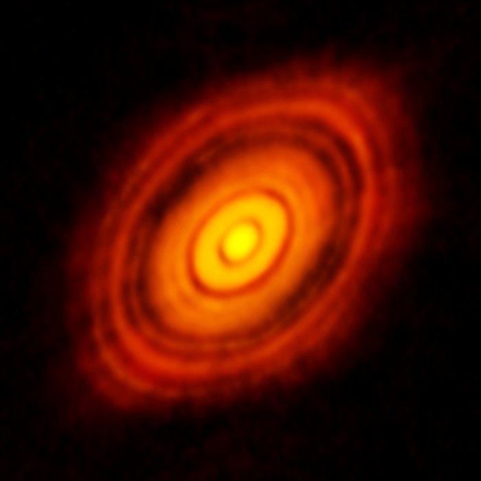 Disco em volta da estrela HL Tauri