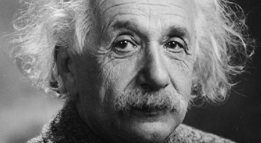 Morre o físico Albert Einstein-0