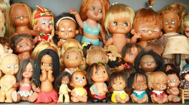 As bonecas sobrenaturais que ganham "vida" após ritual budista-0