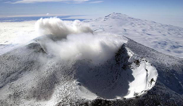 91 novos vulcões são encontrados na Antártica: consequência pode ser desastrosa-0