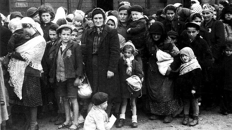 Ossadas de mais de 700 judeus mortos pelos nazistas são encontradas na Bielorrússia-0