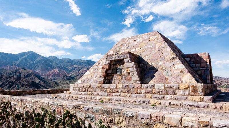 Restos mortais de uma mulher podem revelar segredos sobre o fim do Império Inca-0