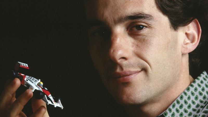 Morre Ayrton Senna, considerado um dos melhores pilotos da história da F-1-0
