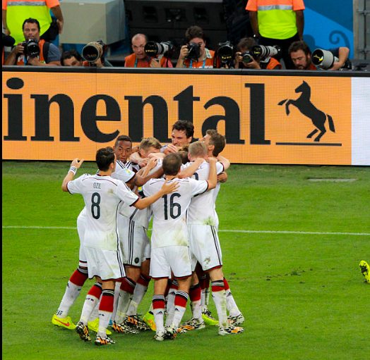 Brasil leva 7x1 da Alemanha e é eliminado da Copa em casa-0