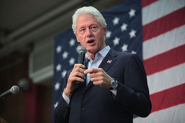 Nasce Bill Clinton, o ex-presidente dos EUA -0