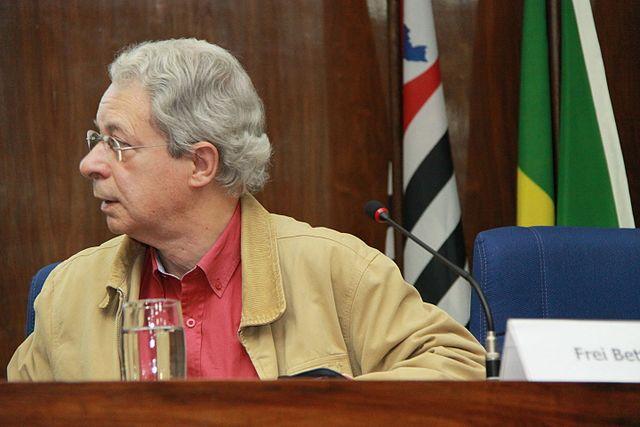 Nasce o teólogo Frei Betto, que denunciou os abusos do regime militar no Brasil -0