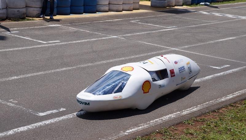 Estudantes brasileiros desenvolvem veículo que roda 543 km com um litro de gasolina -0