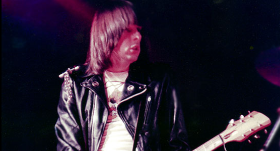 Morre Johnny Ramone, guitarrista do Ramones-0