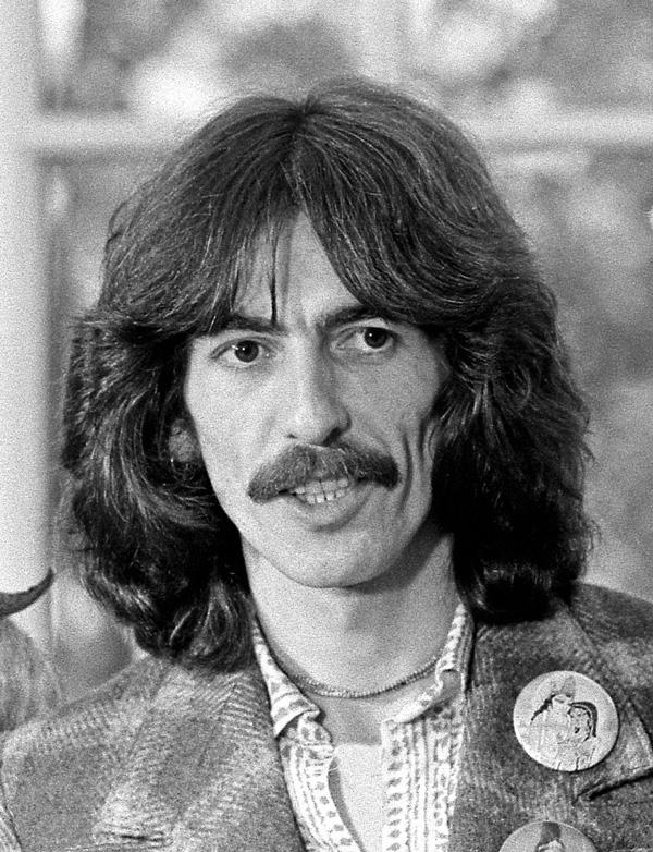 O adeus ao mais jovem Beatle, George Harrison-0