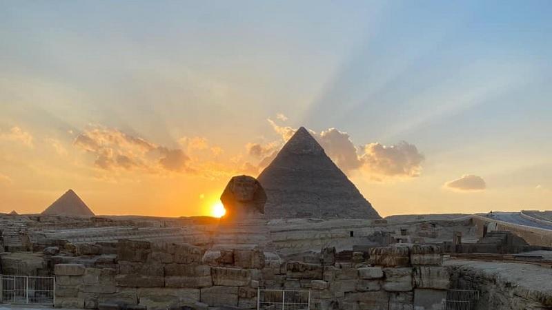Alinhamento solar pode revelar segredo que envolve a esfinge e as pirâmides do Egito-0