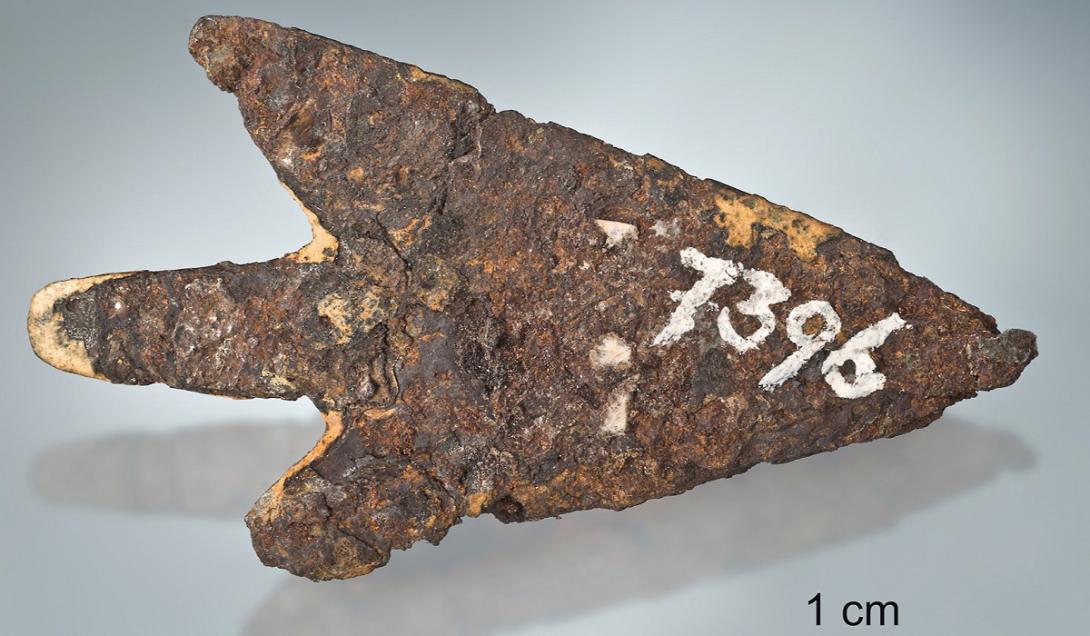 Ponta de flecha da Idade do Bronze encontrada na Suíça é feita de metal alienígena-0