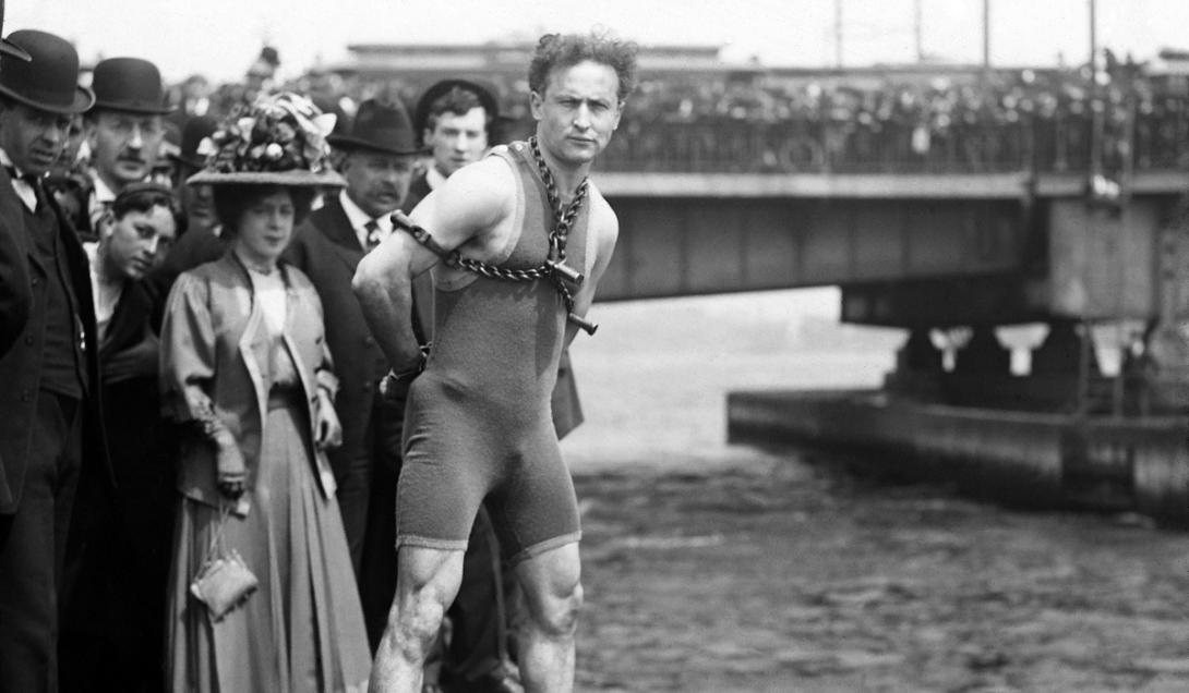 A morte misteriosa de Harry Houdini, um dos mais famosos ilusionistas do século XX-0